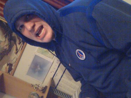 Couzin a vu kelkechose qui fai peur lol